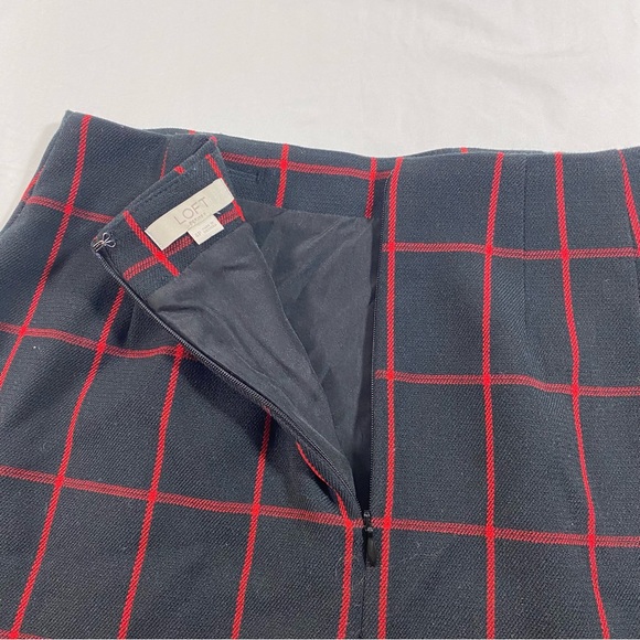 Loft Window Pane Check Skirt Mini Skirt Frontal 8 Big Buttons Black red stripes - Picture 10 of 12